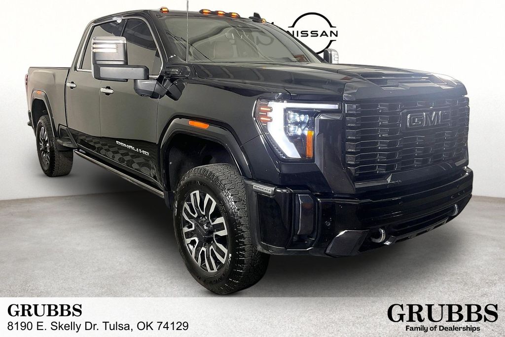 2024 GMC Sierra 2500HD Denali Ultimate Crew Cab 4WD