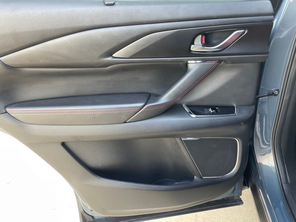 Used Car 2023 Mazda Cx-9  Carbon Edition For Sale Under $30,000 In Georgetown, Texas