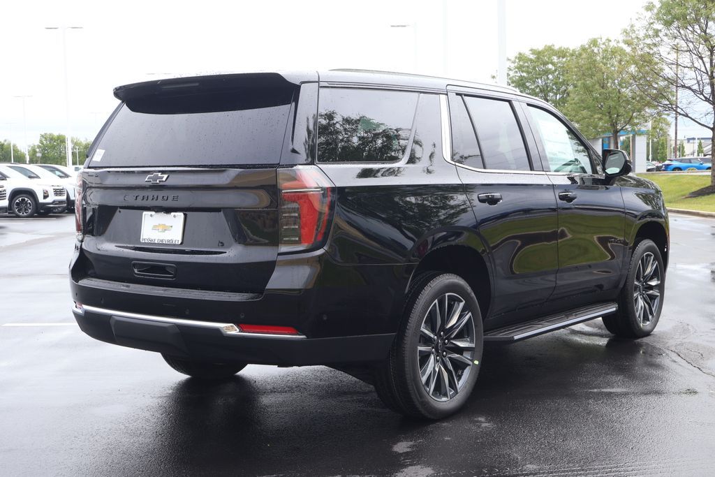 Thumbnail: 2026 Chevrolet Tahoe - 8