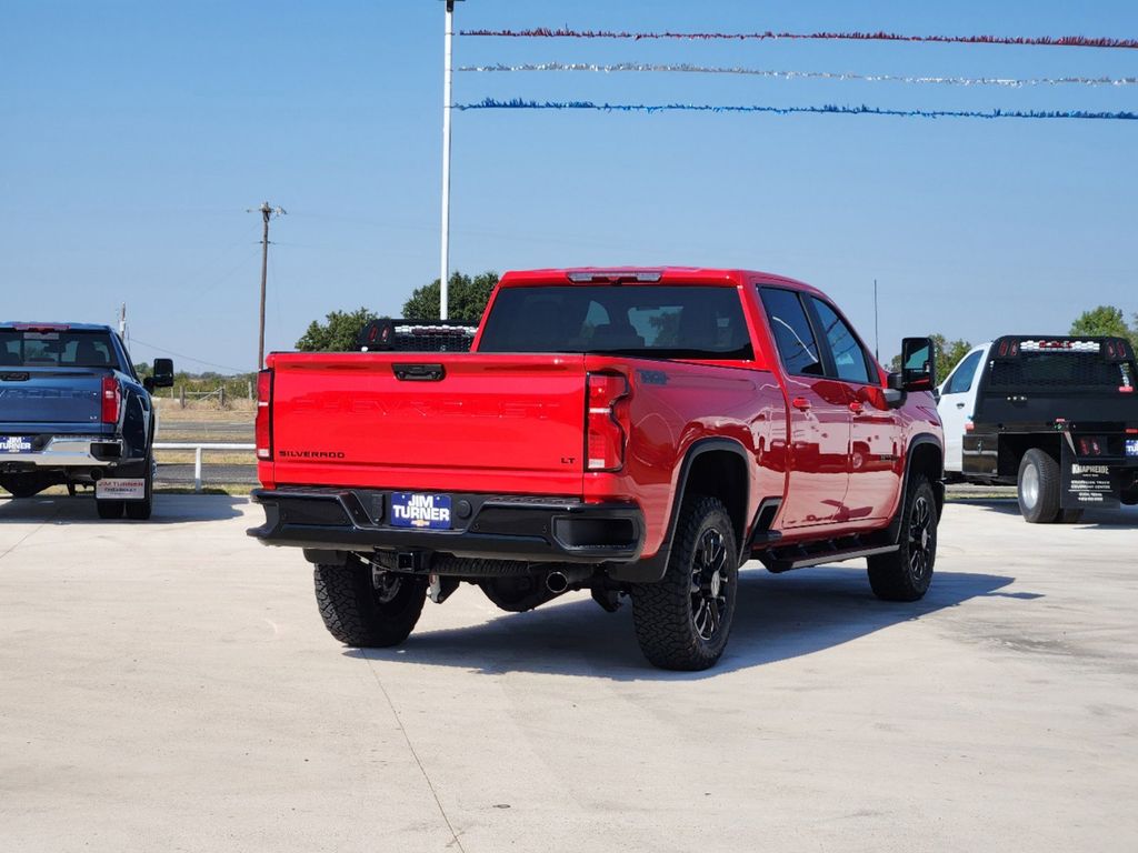 2025 Chevrolet Silverado 2500HD LT 3