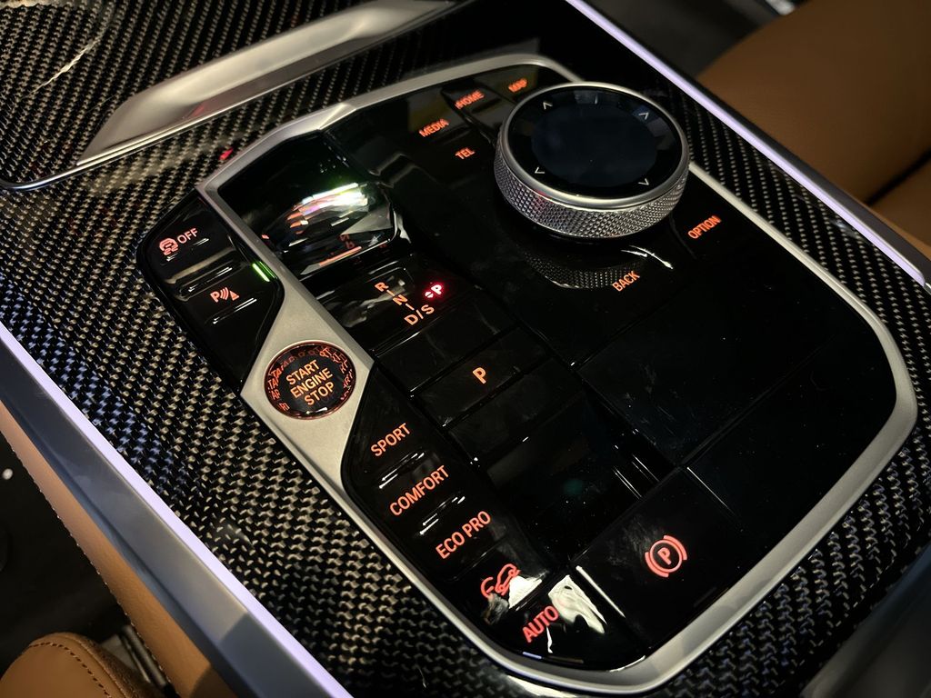 Thumbnail: 2026 BMW X5 - 20