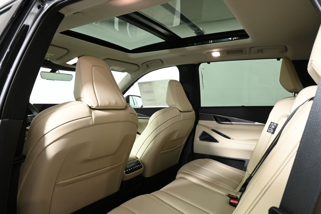 Thumbnail: 2025 INFINITI QX60 - 30