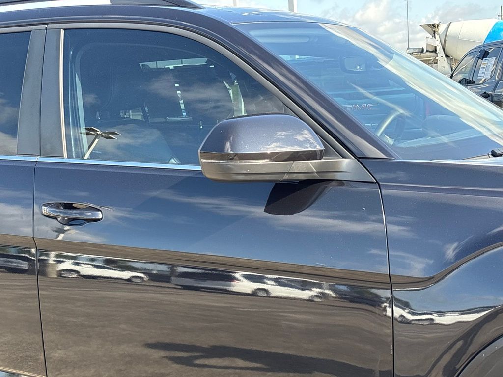 2021 Volkswagen Atlas 2.0T SE w/Technology Black at Parkway Family Mazda