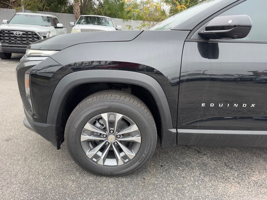 2025 Chevrolet Equinox LT 11