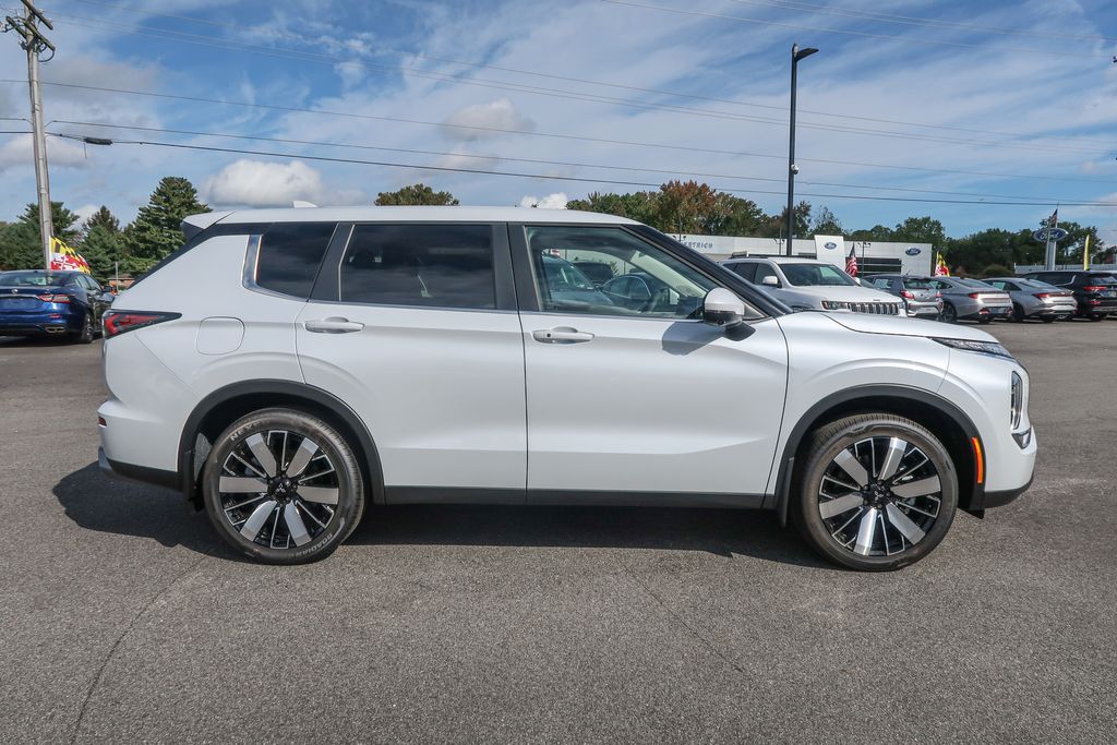2025 Mitsubishi Outlander SE 2.5 S-AWC