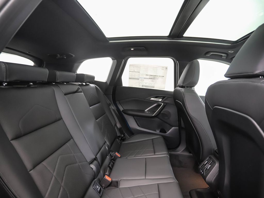 2025 BMW X1 xDrive28i 25