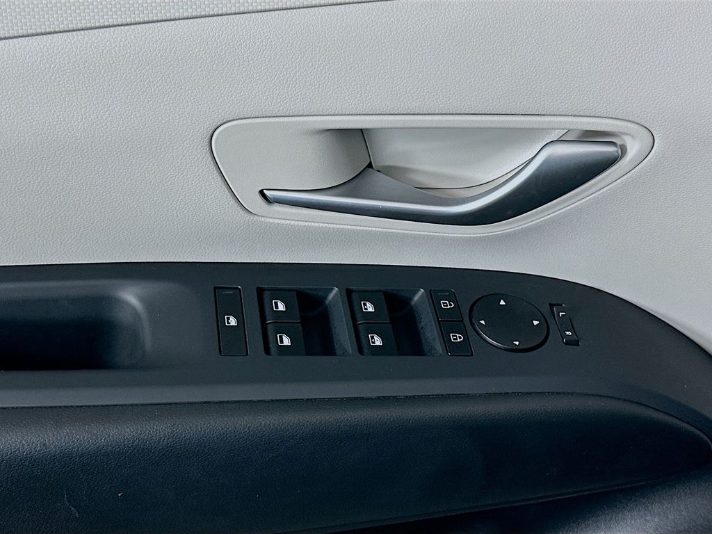 Thumbnail: 2026 Hyundai Tucson - 17