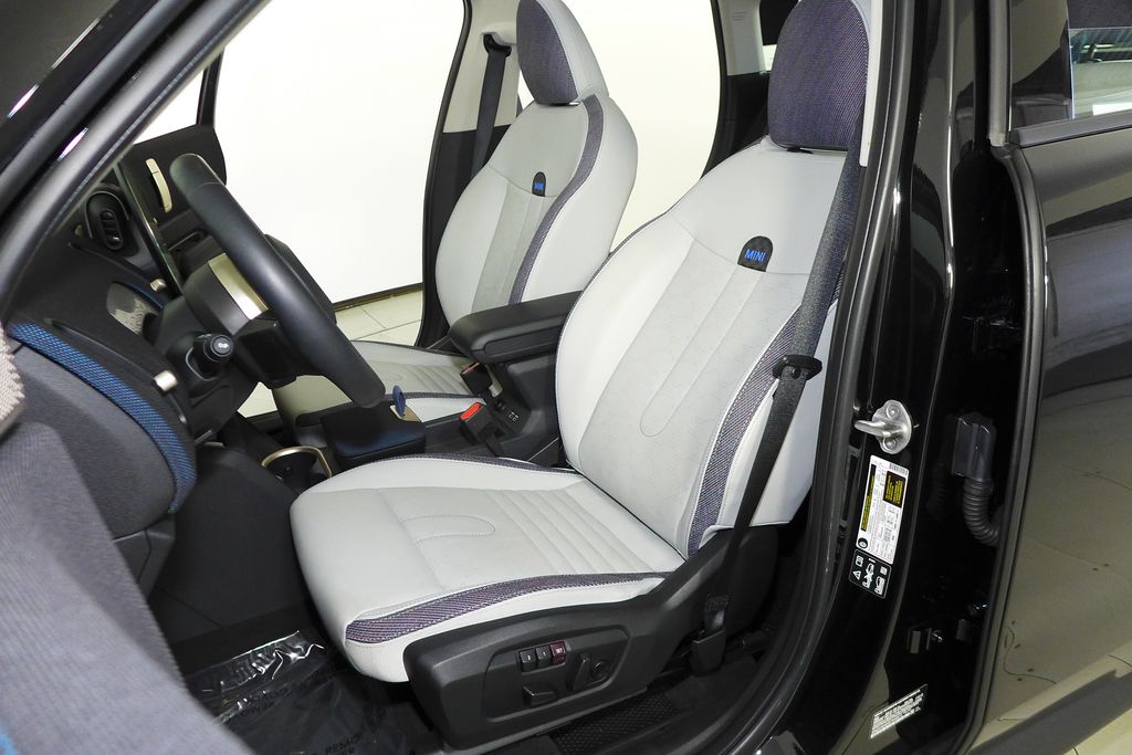 Thumbnail: 2025 MINI Cooper Countryman - 22