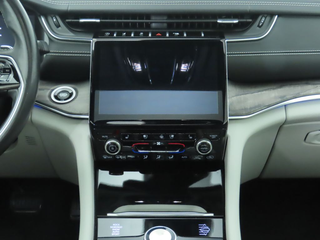 Thumbnail: 2021 Jeep Grand Cherokee L - 14