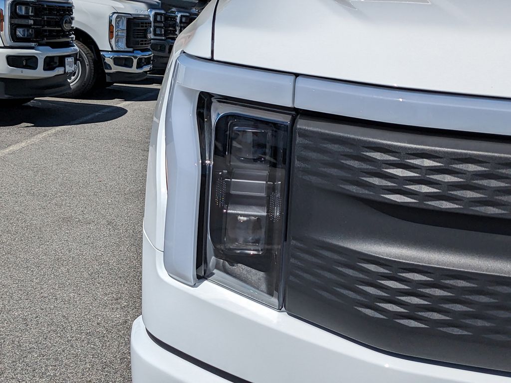 2025 Ford F-150 Lightning XLT