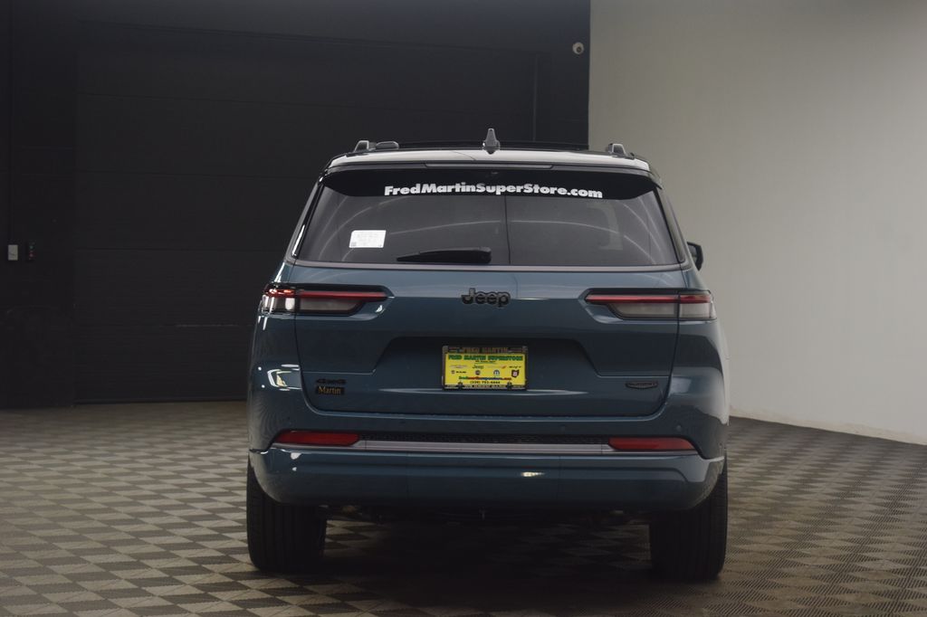 new 2026 Jeep Grand Cherokee L car, priced at $62,671