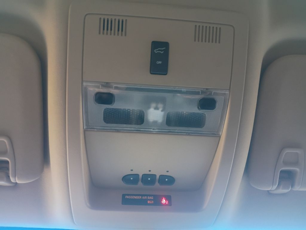 Used Car 2012 Chevrolet Suburban 1500  Lt For Sale Under $12,000 In Austin, Texas