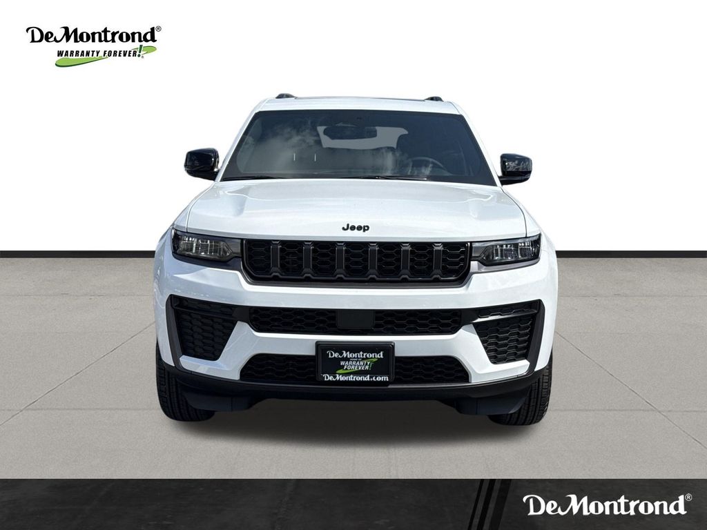 2026 Jeep Grand Cherokee L Altitude White at DeMontrond Auto Country