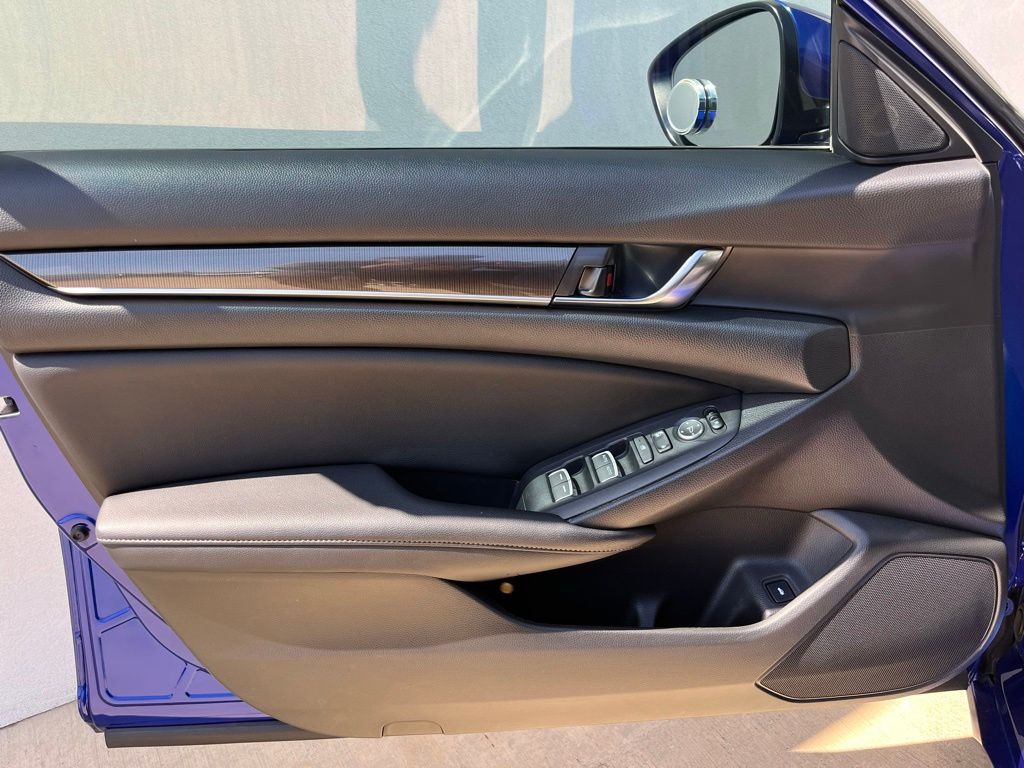 Used Car 2020 Honda Accord  Sport For Sale Under $25,000 In Georgetown, Texas