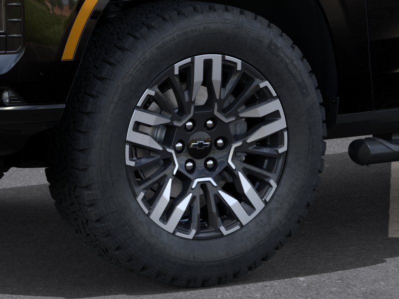 New 2026 Black Chevrolet Z71 image 9