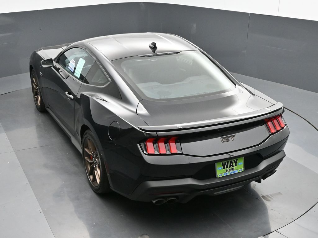 2025 Ford Mustang GT Premium Fastback