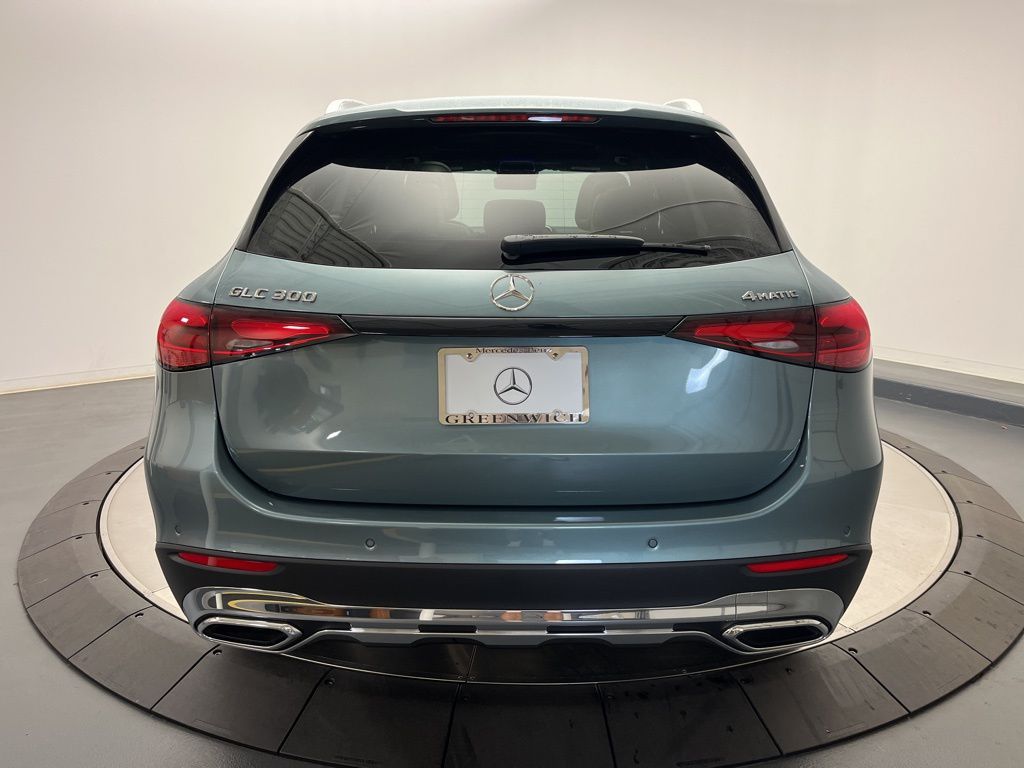 Thumbnail: 2026 Mercedes-Benz GLC - 6