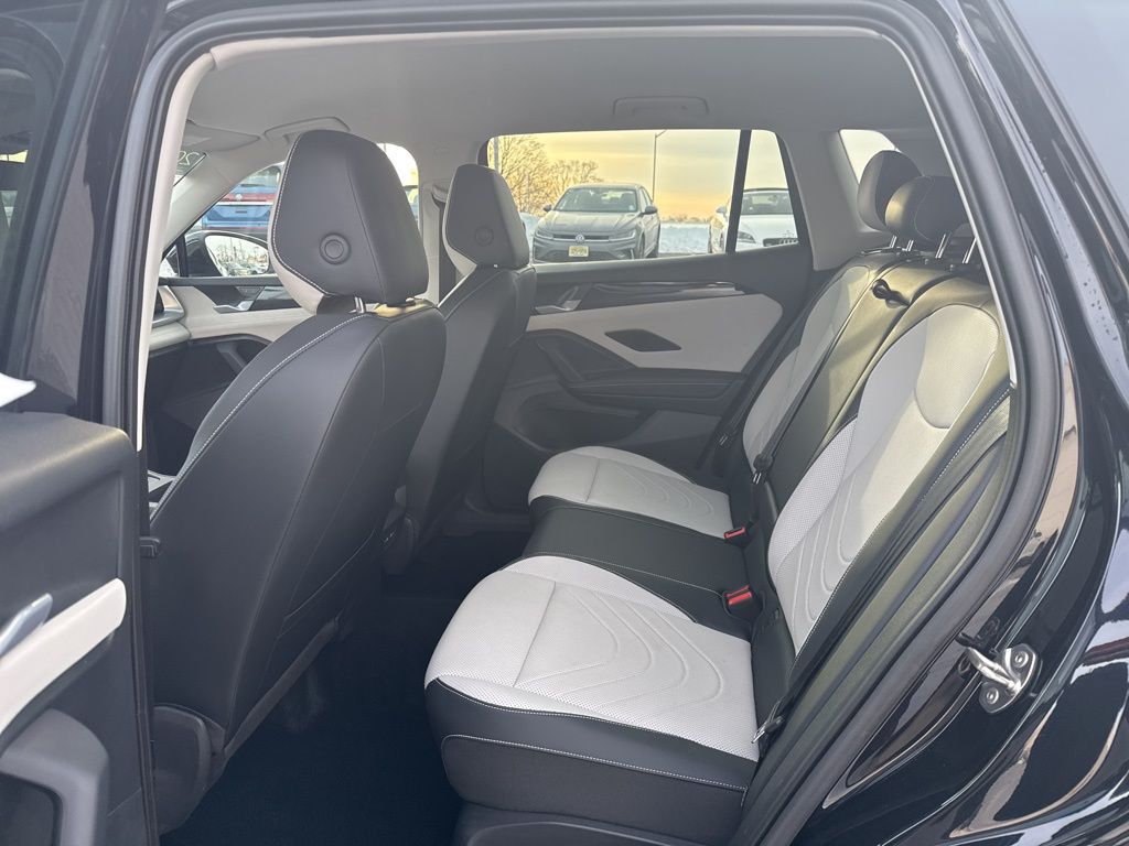 2025 Volkswagen Tiguan 2.0T SE Black at Subaru and VW of Moon Township