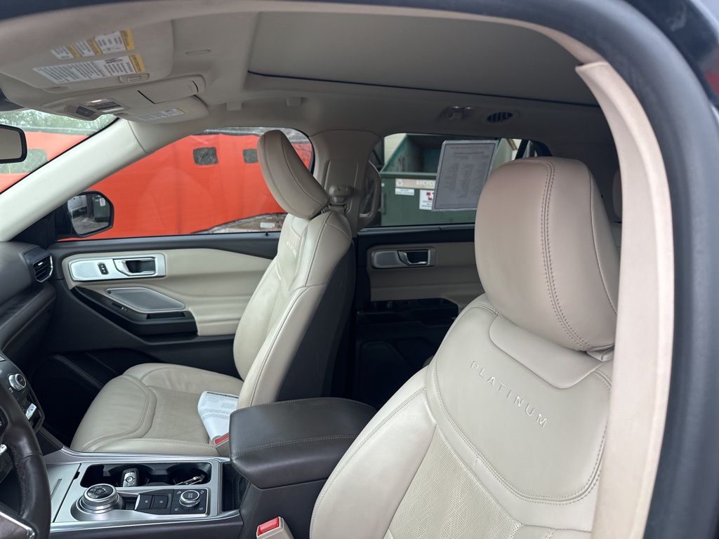 Used Car 2020 Ford Explorer  Platinum For Sale Under $25,000 In Austin, Texas