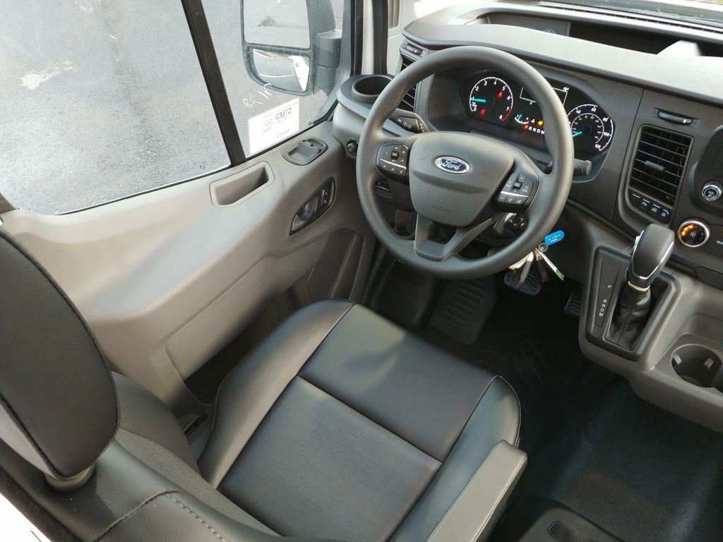 2024 Ford Transit 250