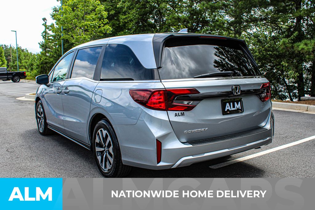 Used 2025 Blue Honda EX-L image 4