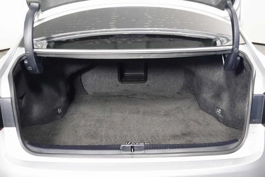 Thumbnail: 2014 Lexus ES - 14