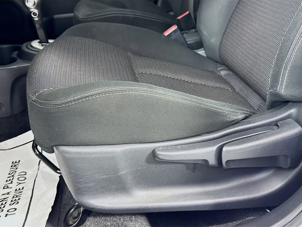 Used Car 2018 Nissan Versa  1.6 Sv For Sale Under $10,000 In Austin, Texas