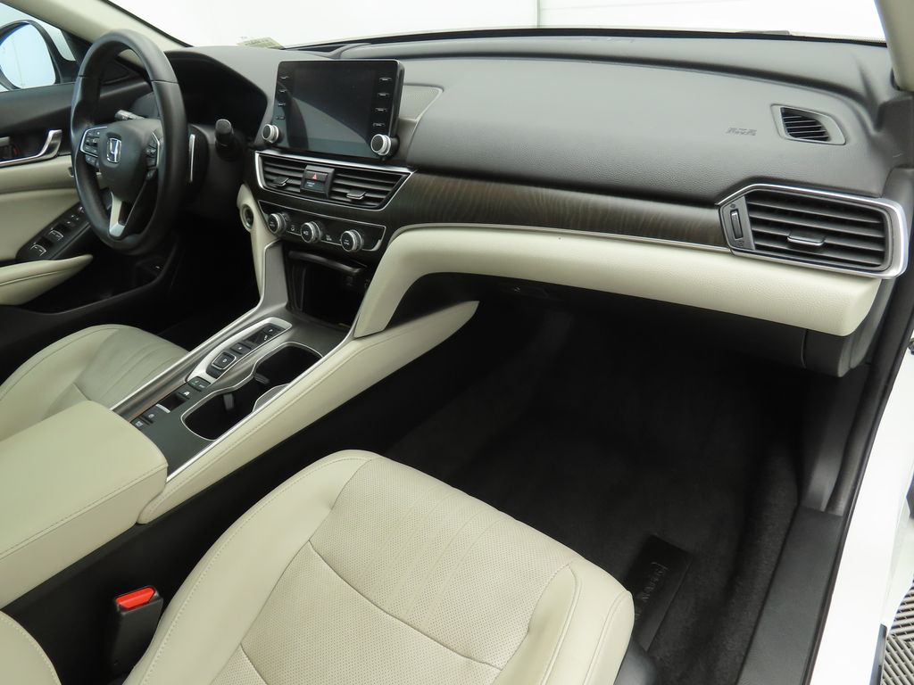 Thumbnail: 2021 Honda Accord - 17