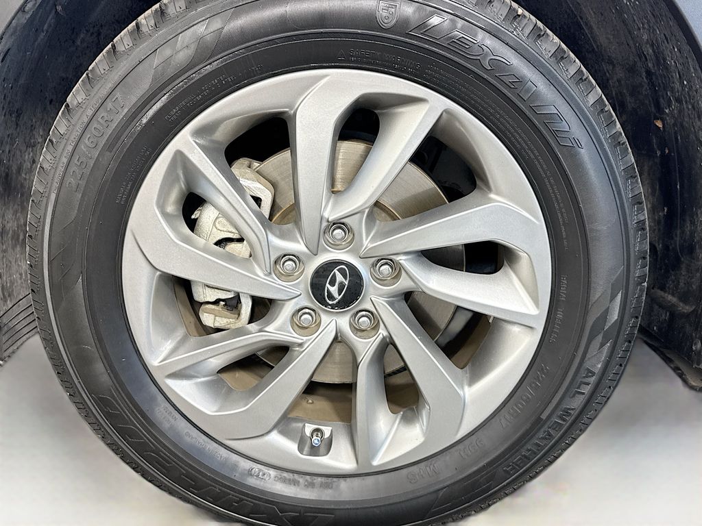 Thumbnail: 2018 Hyundai Tucson - 31