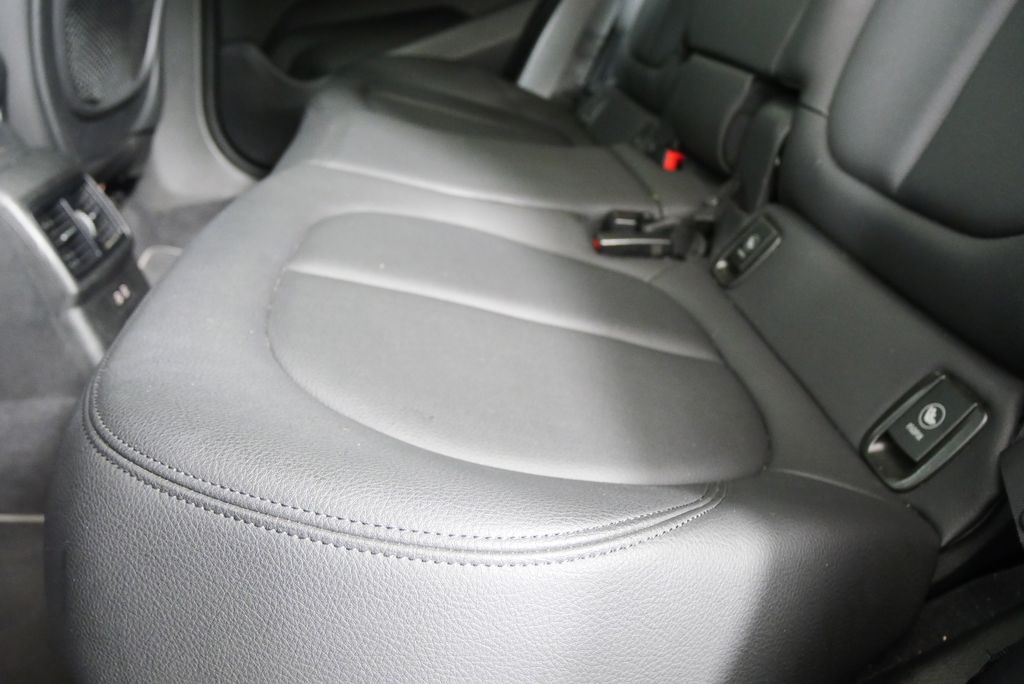 Thumbnail: 2021 BMW X1 - 15