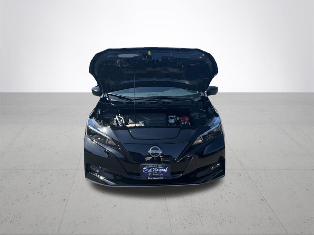 2025 Nissan Leaf SV Plus