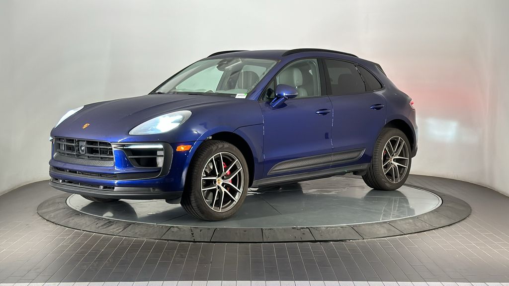 2023 Porsche Macan S -
                Santa Clara, CA