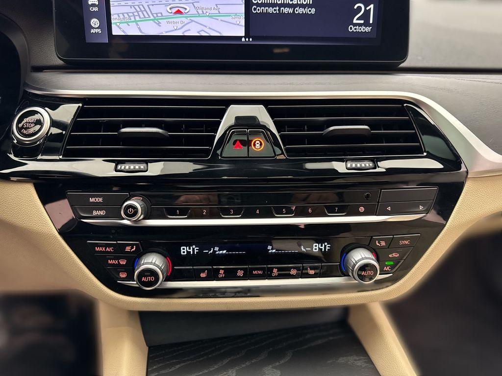 2022 BMW 5 Series 540i xDrive 19