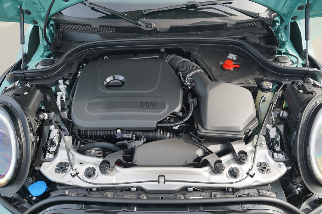 Thumbnail: 2026 MINI Cooper - 12