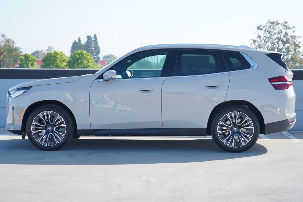 Thumbnail: 2026 BMW X3 - 4