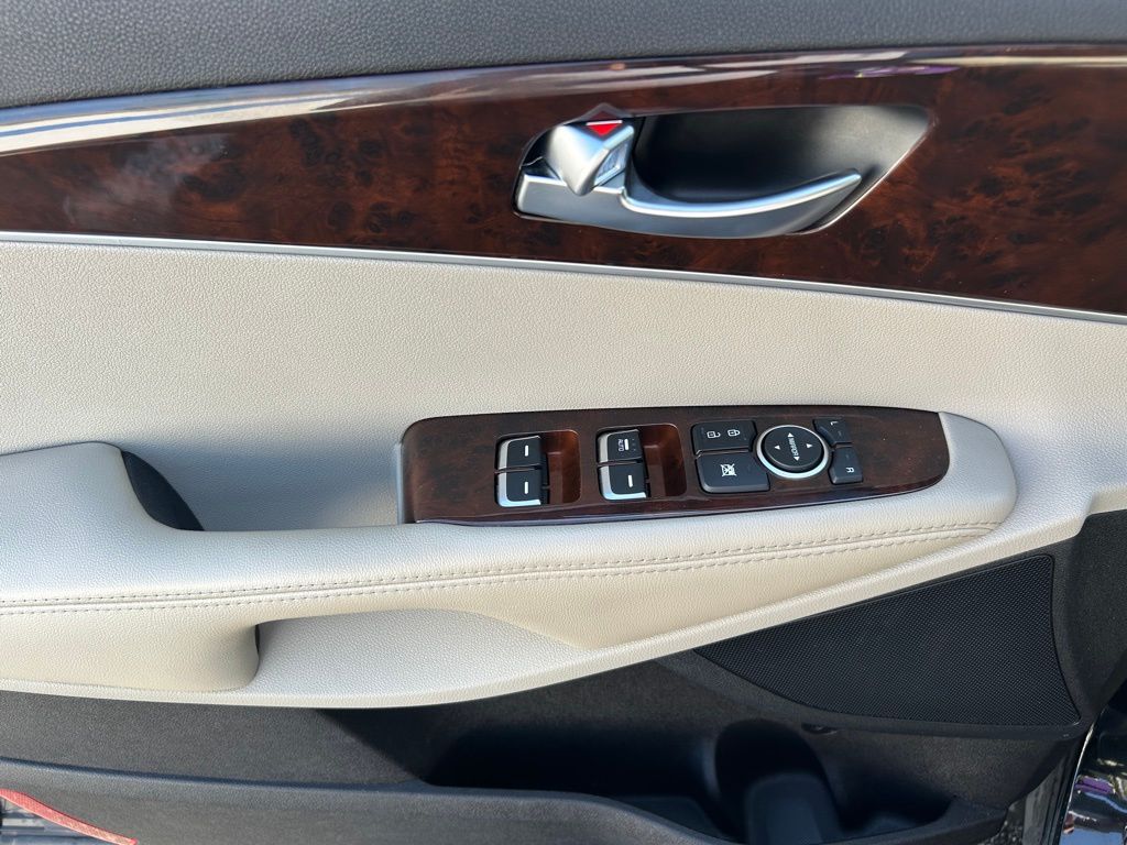 Thumbnail: 2016 Kia Sorento - 25