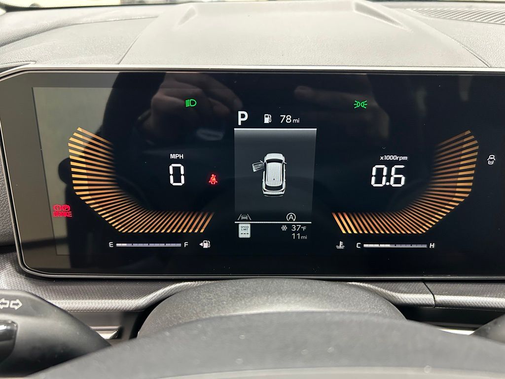 new 2026 Kia Sportage car, priced at $30,785