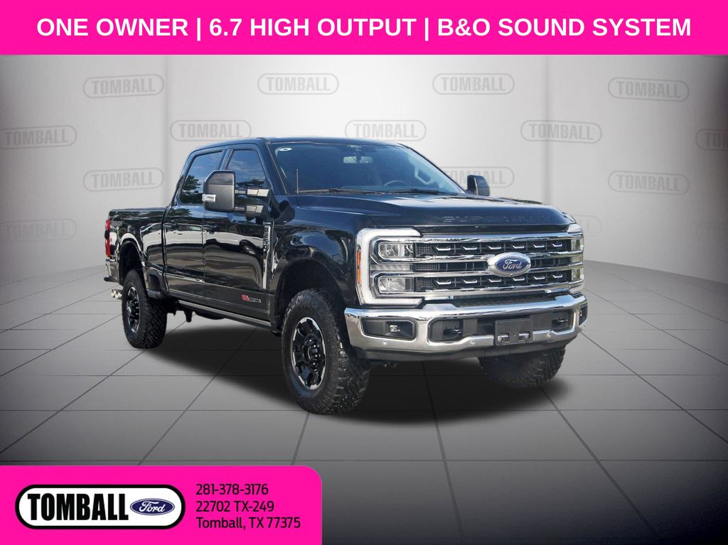 Black Metallic 2025 Ford F-250 Super Duty Pickup Truck Four-Wheel Drive Automatic