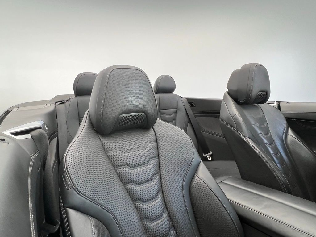 Thumbnail: 2023 BMW 8 Series - 13