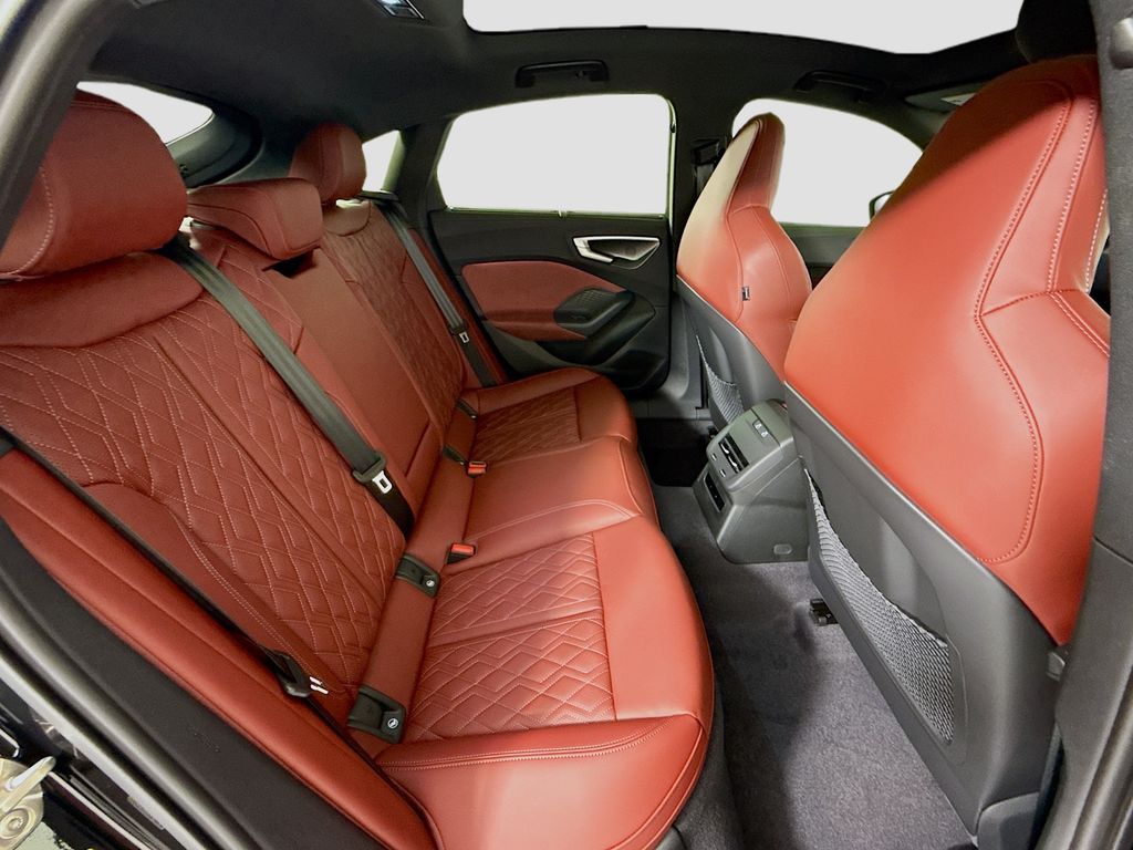 Thumbnail: 2026 Audi S5 - 23