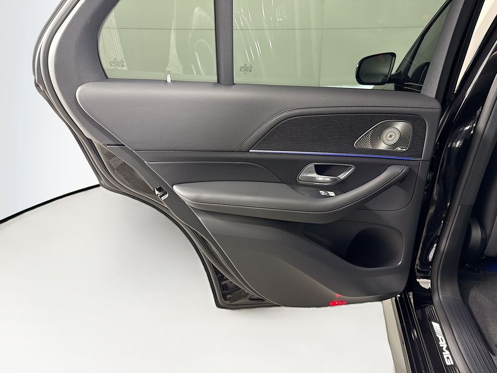 Thumbnail: 2026 Mercedes-Benz GLE - 28