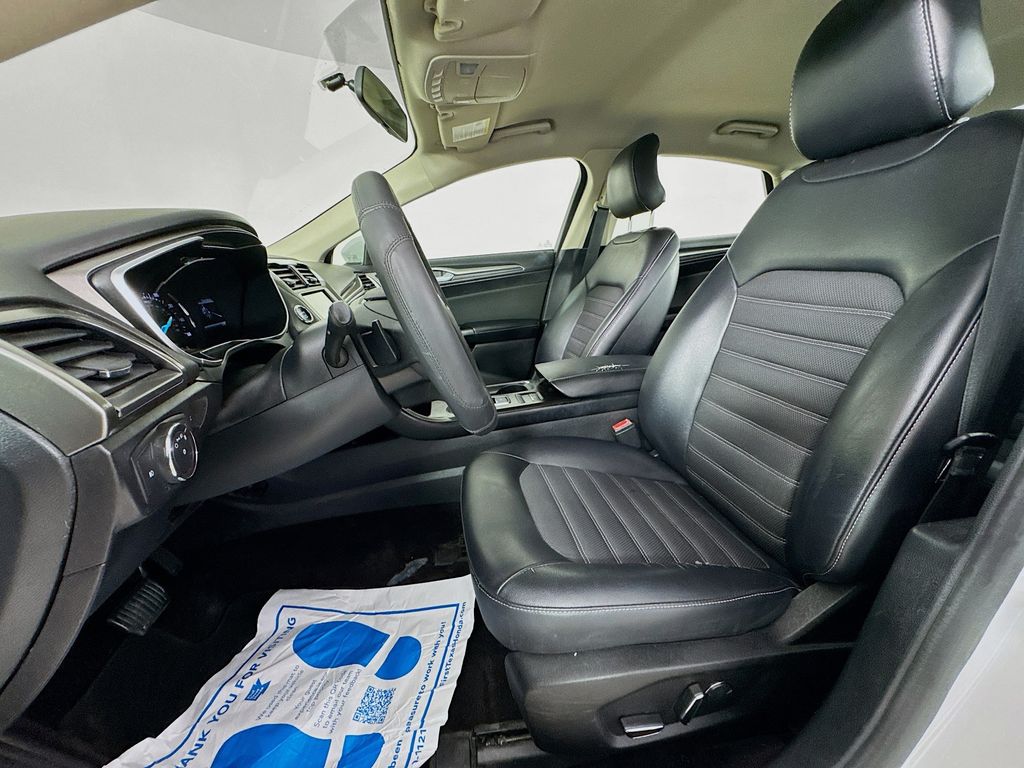 Used Car 2017 Ford Fusion  Se For Sale Under $12,000 In Austin, Texas