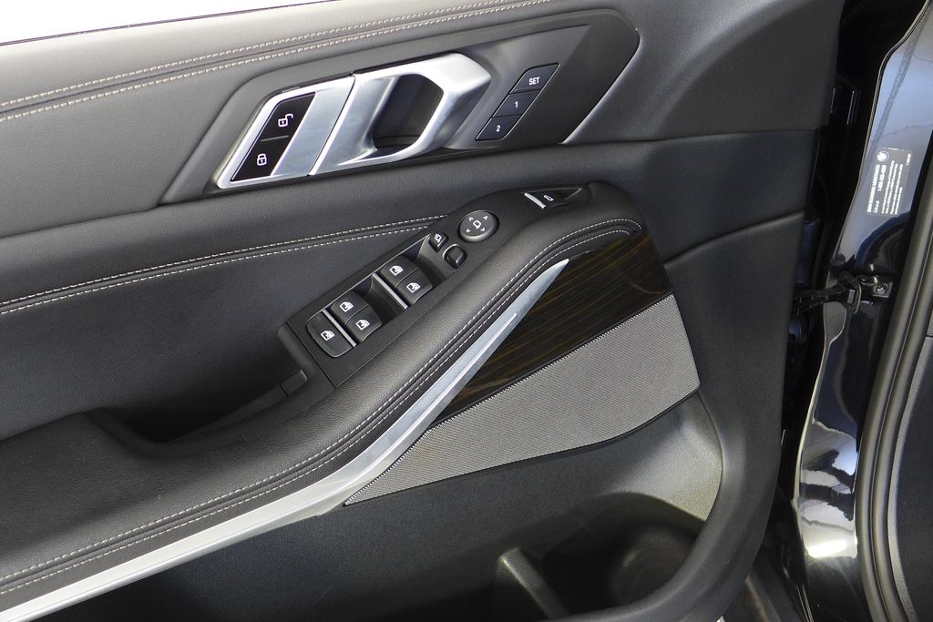 Thumbnail: 2024 BMW X5 - 12