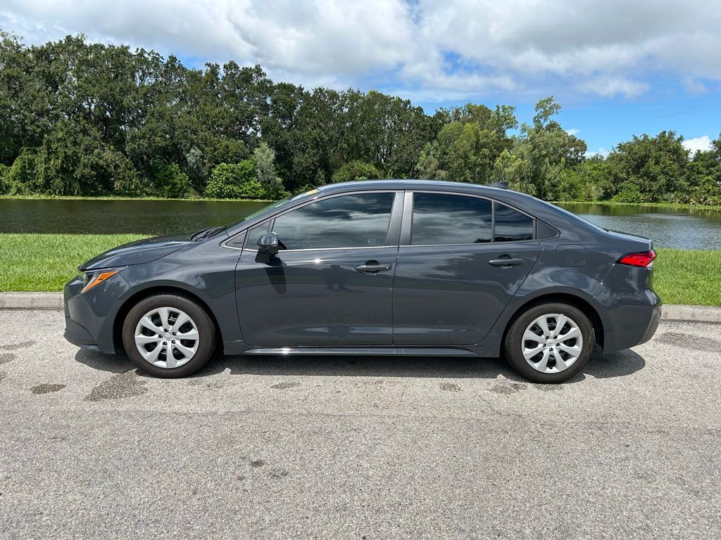 Thumbnail: 2024 Toyota Corolla - 2