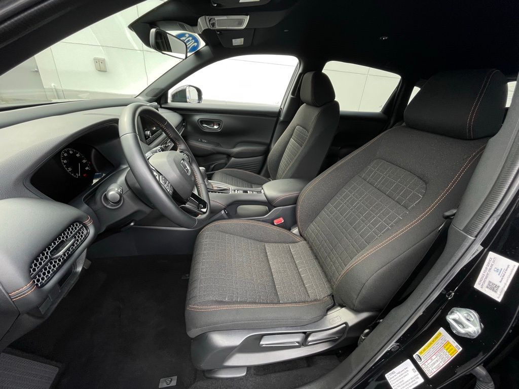 2025 Honda HR-V Sport 26