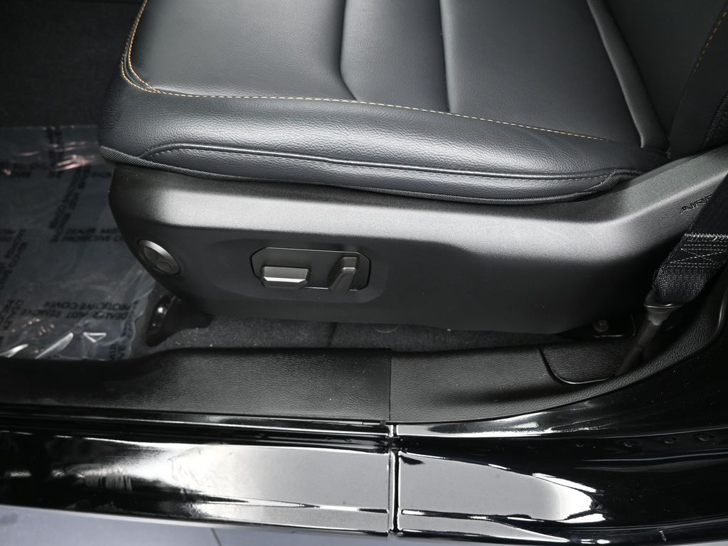 Used 2024 Black Clearcoat Jeep Sport image 13