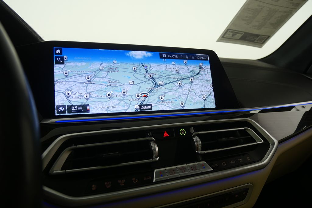 Thumbnail: 2021 BMW X5 - 23
