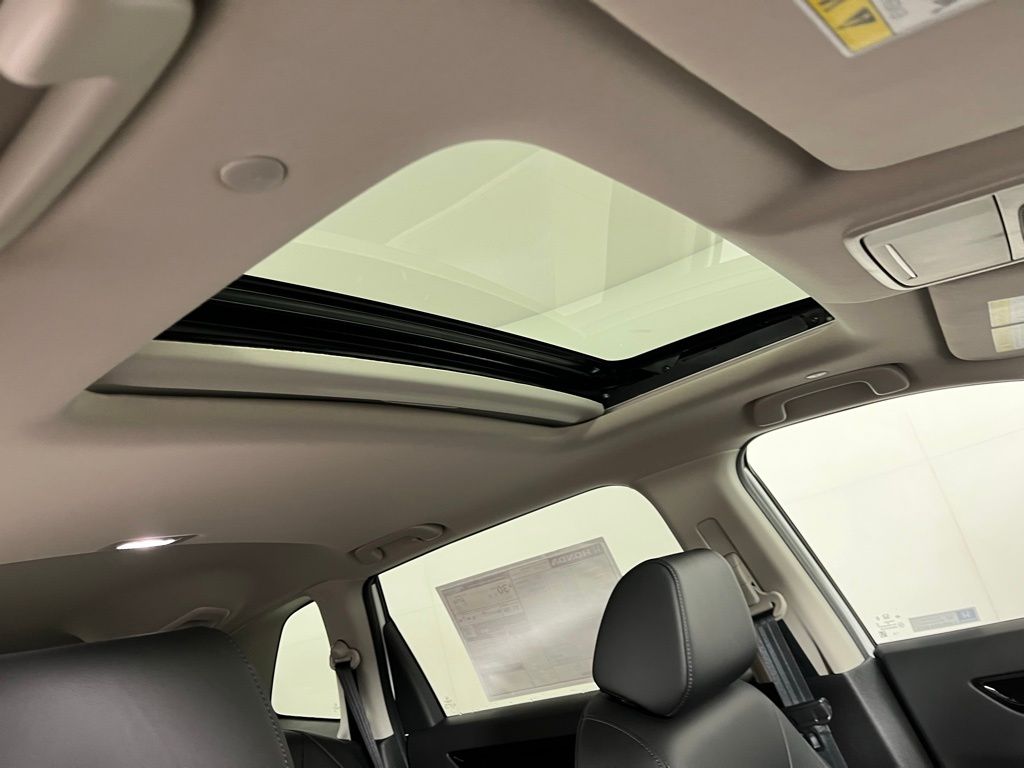 2025 Honda CR-V EX-L 12