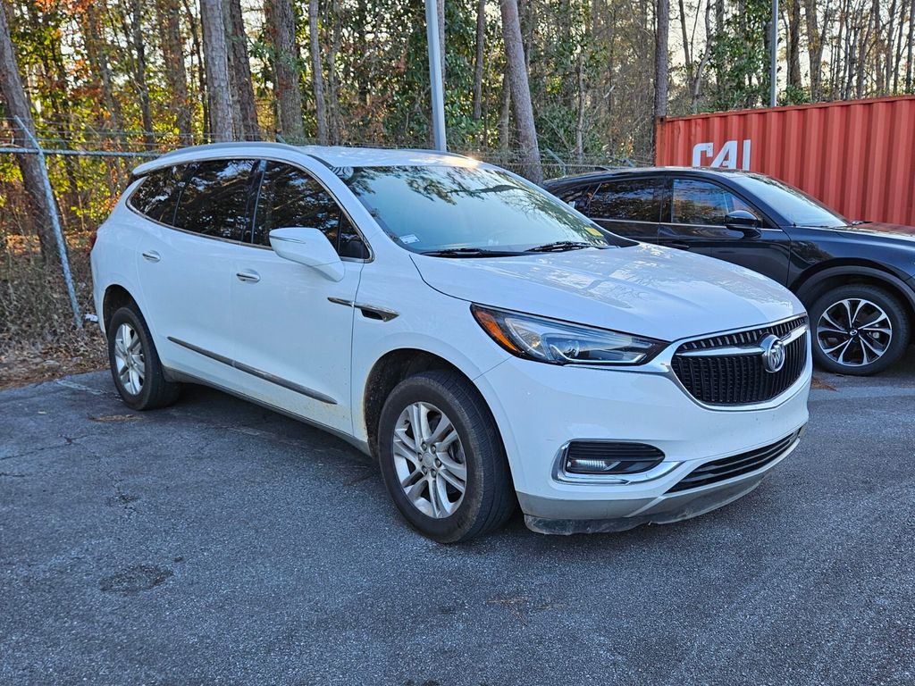 2020 Buick Enclave Essence