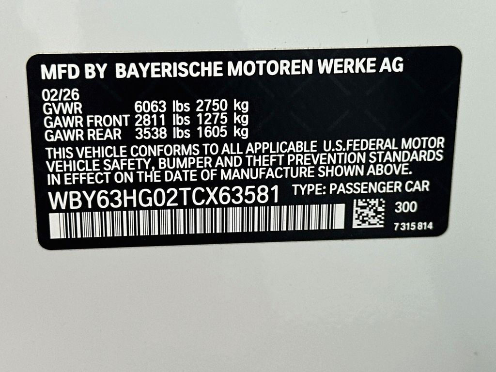 Thumbnail: 2026 BMW i5 - 24